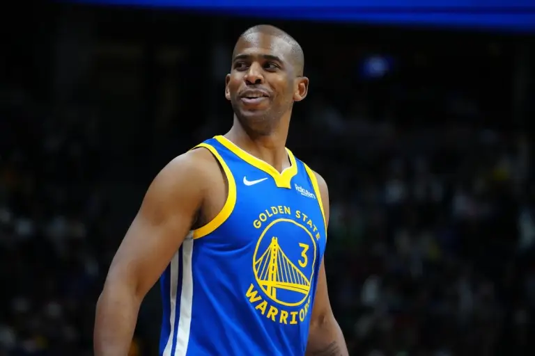 Chris Paul could push back contract deadline, help facilitate trade from the Golden State Warriors