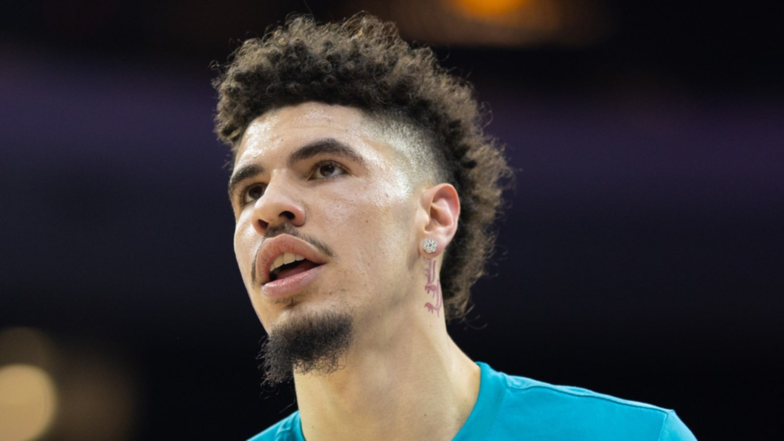 Blockbuster Trade Proposal Sends Hornets Star LaMelo Ball To Lakers…..