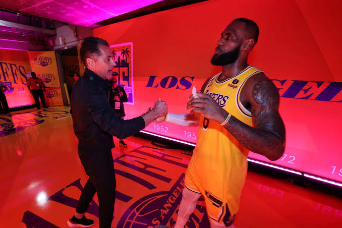 LeBron James explains why he was willing to take a pay cut for Lakers…see more