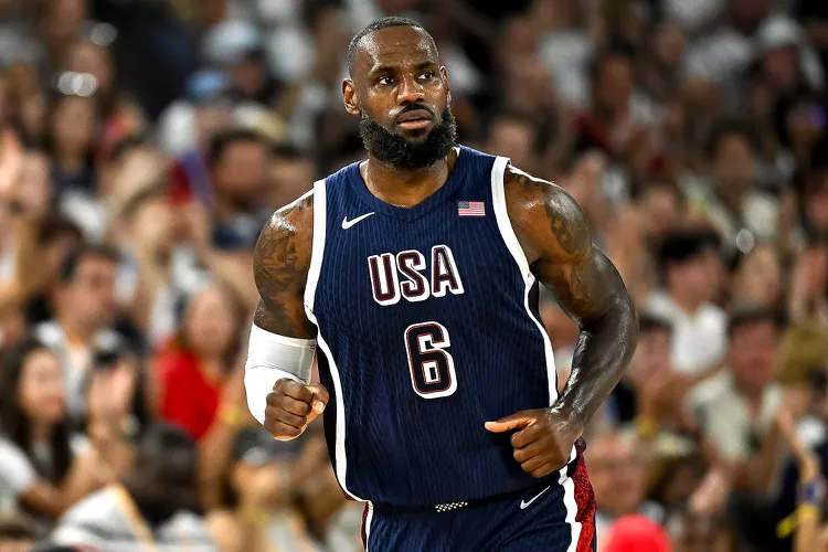 LeBron James Says He Doesn’t ‘Know How Many Opportunities’ Are Left for Him to ‘Compete for som….see more