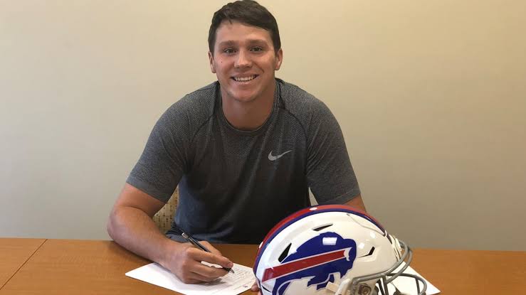 Breaking News: josh Allen player of buffalo bills is sign to the next team for helping hand so fans come overall..